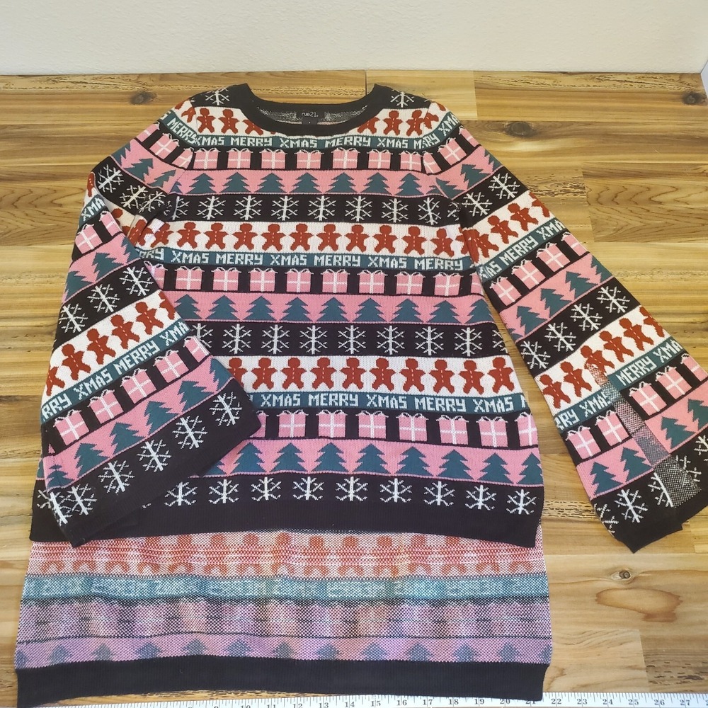 Womens UGLY CHRISTMAS SWEATER Bell Sleeve Pink Green  GINGERBREAD MAN  S 4-6‎